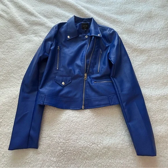Love tree faux leather jacket. In perfect condition, only worn once. - Picture 3 of 4
